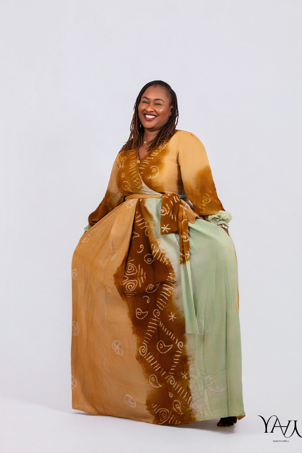 Robe Aja