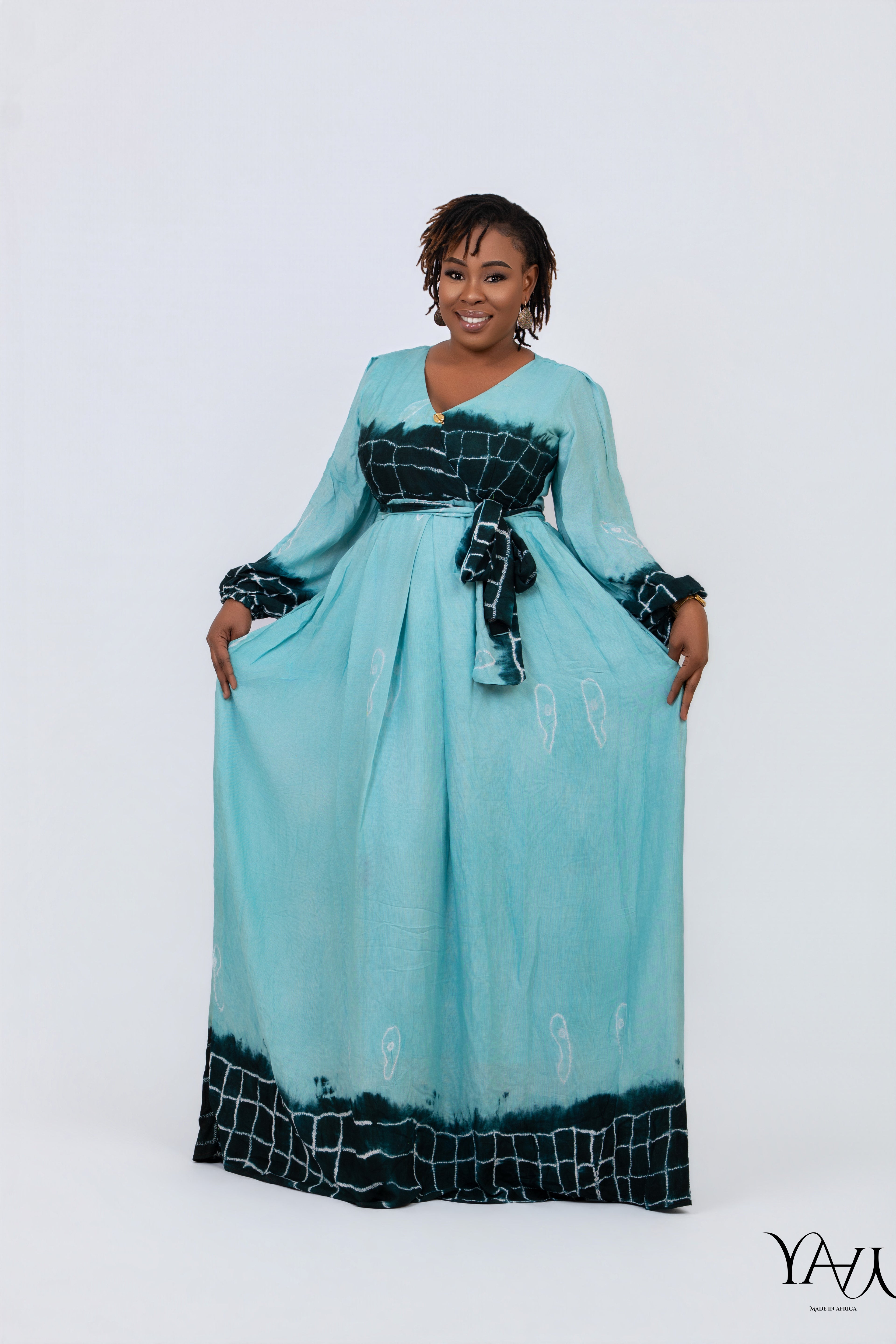 Robe Aja